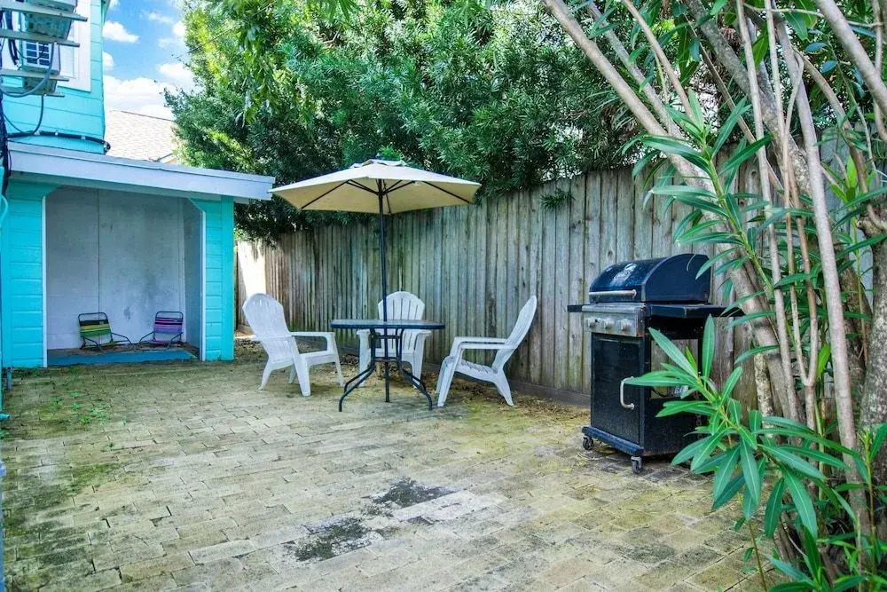 2225 Galveston 2 Duplex