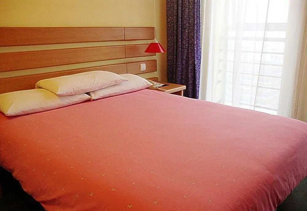 Home Inn Hotel