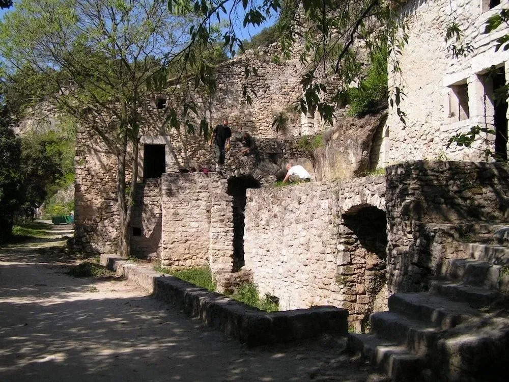 Les Rouvières