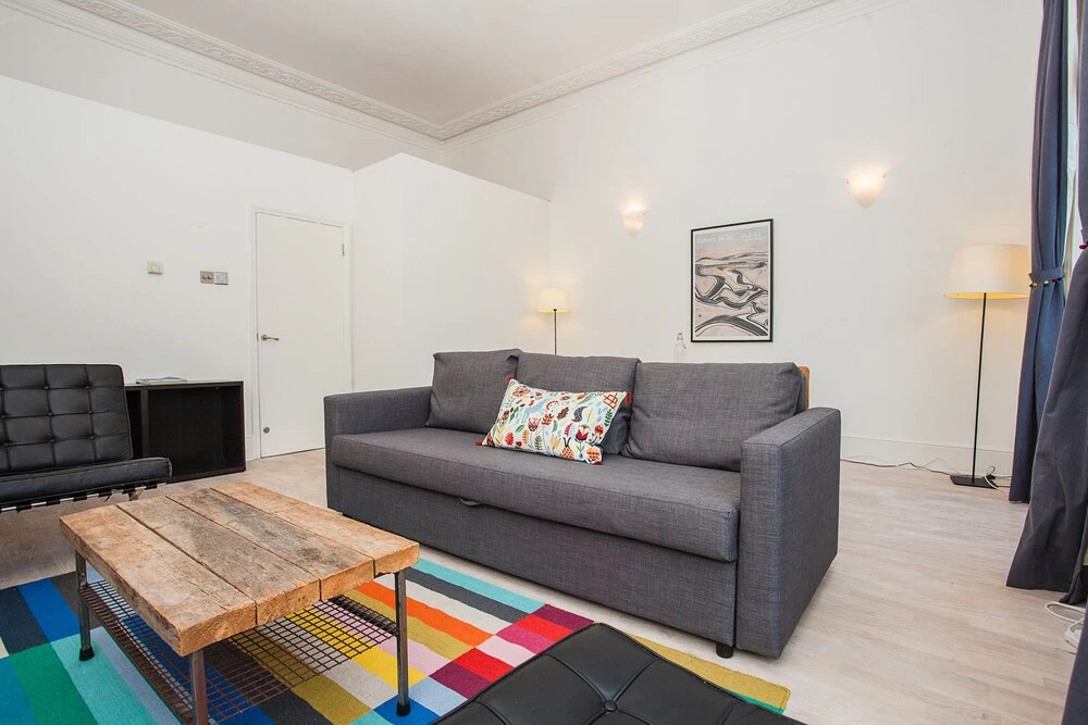 1 Bedroom Apartment Near Primrose Hill