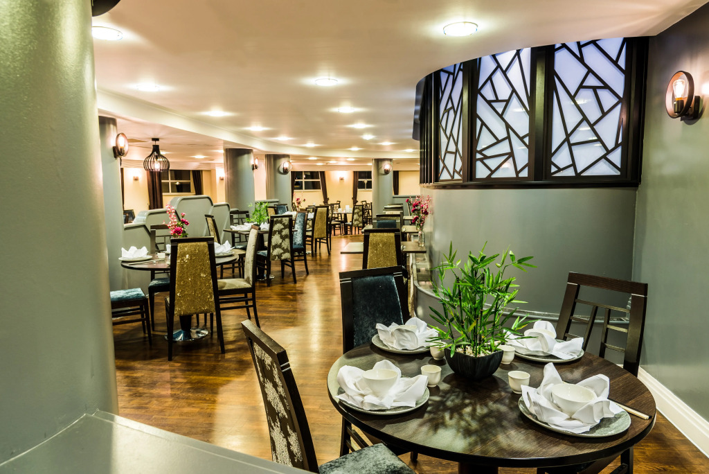 Crowne Plaza Liverpool - John Lennon Airport by IHG