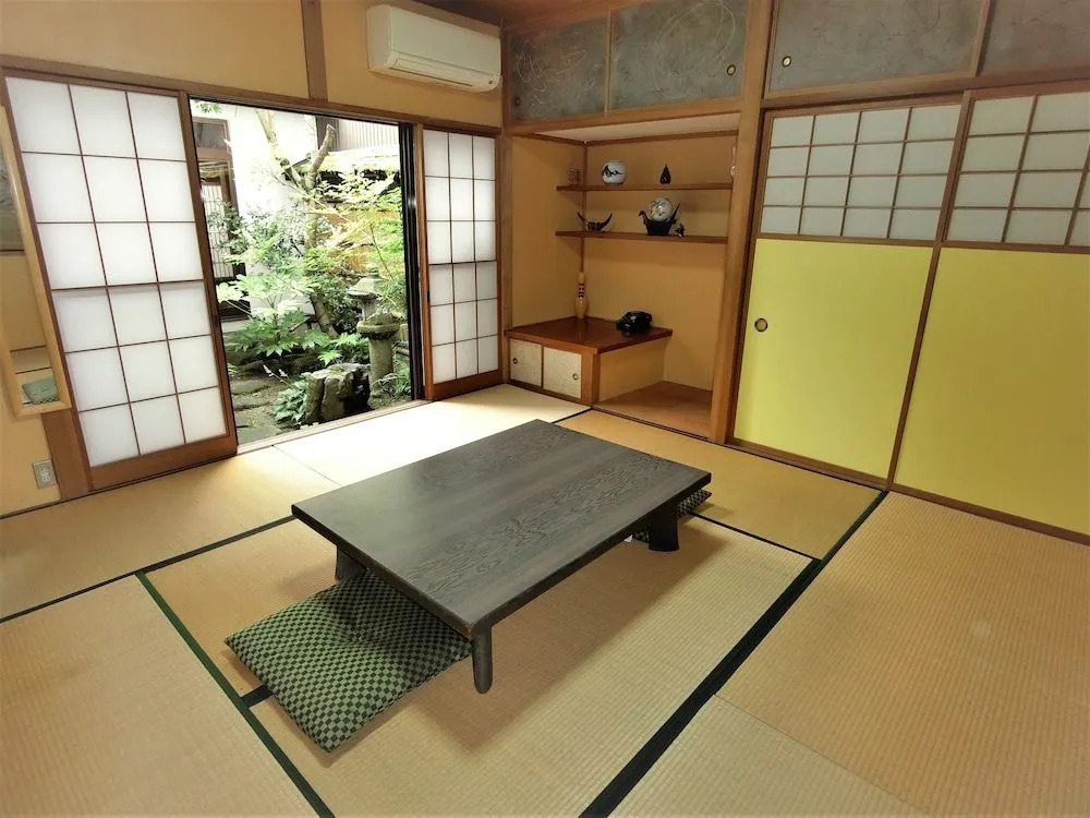 Shirokuma Inn