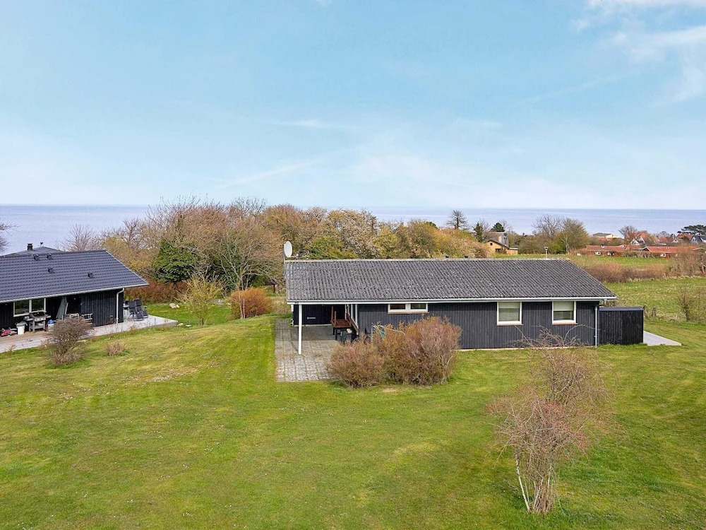 6 Person Holiday Home in Allinge