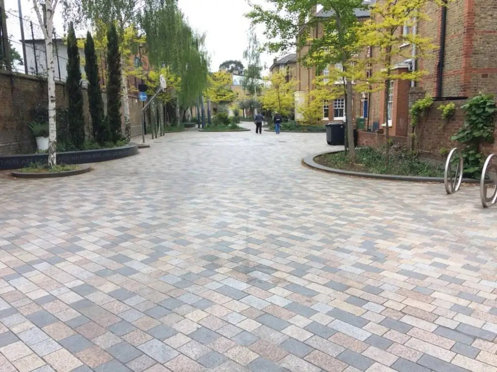 2 Bedroom Apartment Near The Oval Sleeps 4