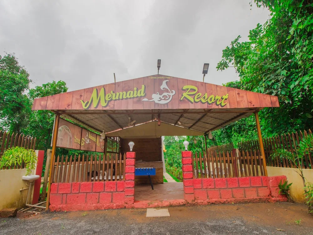 OYO 16498 Home Cottage Near Arambol Beach