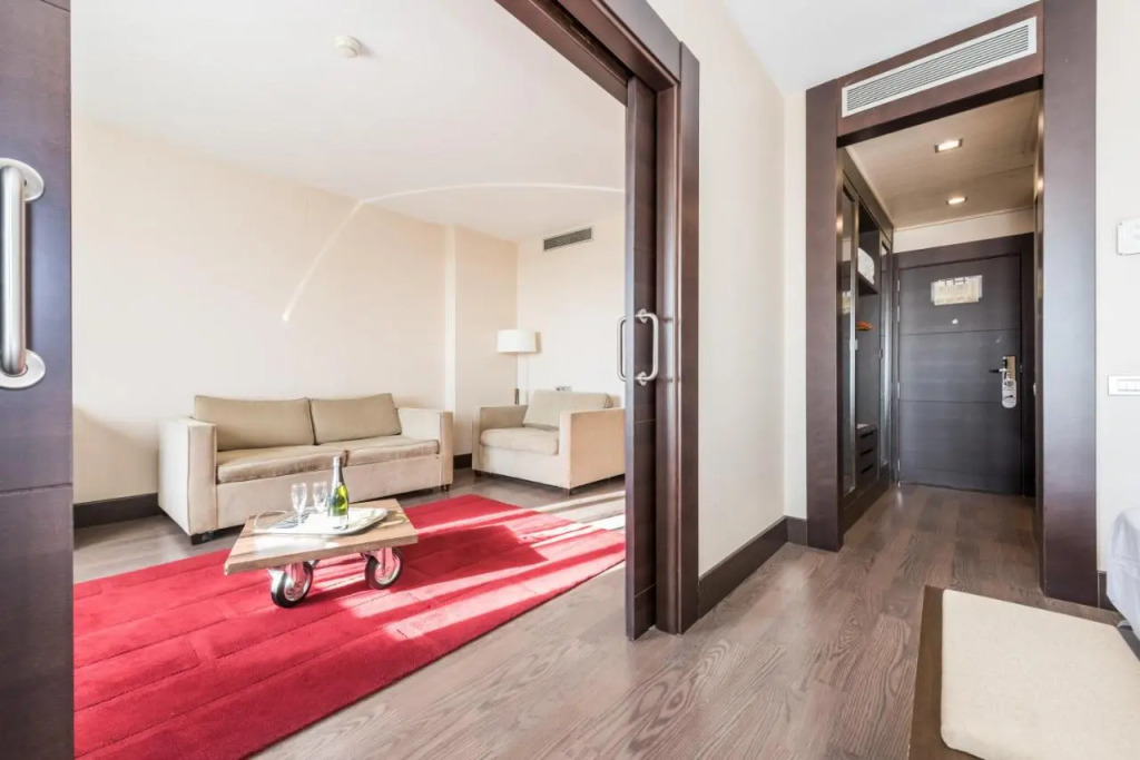 Hotel Mercader