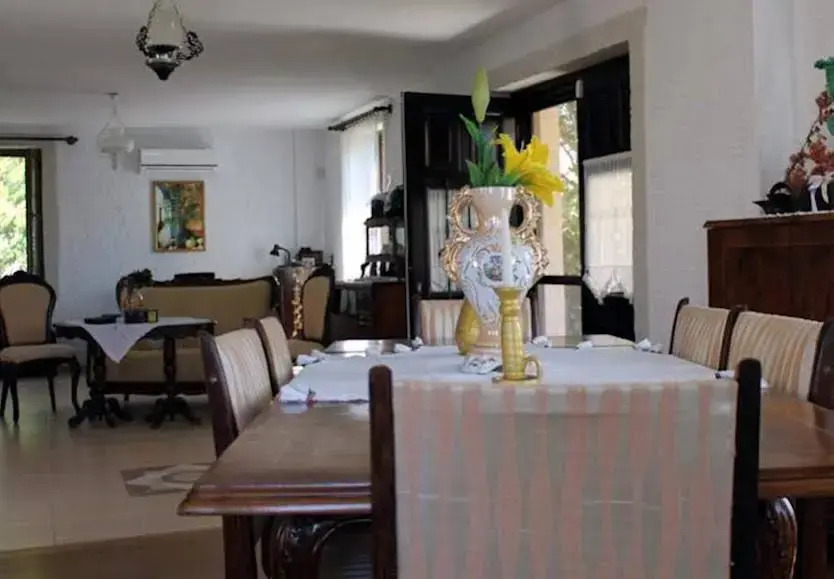 Bizim Ev Hotel