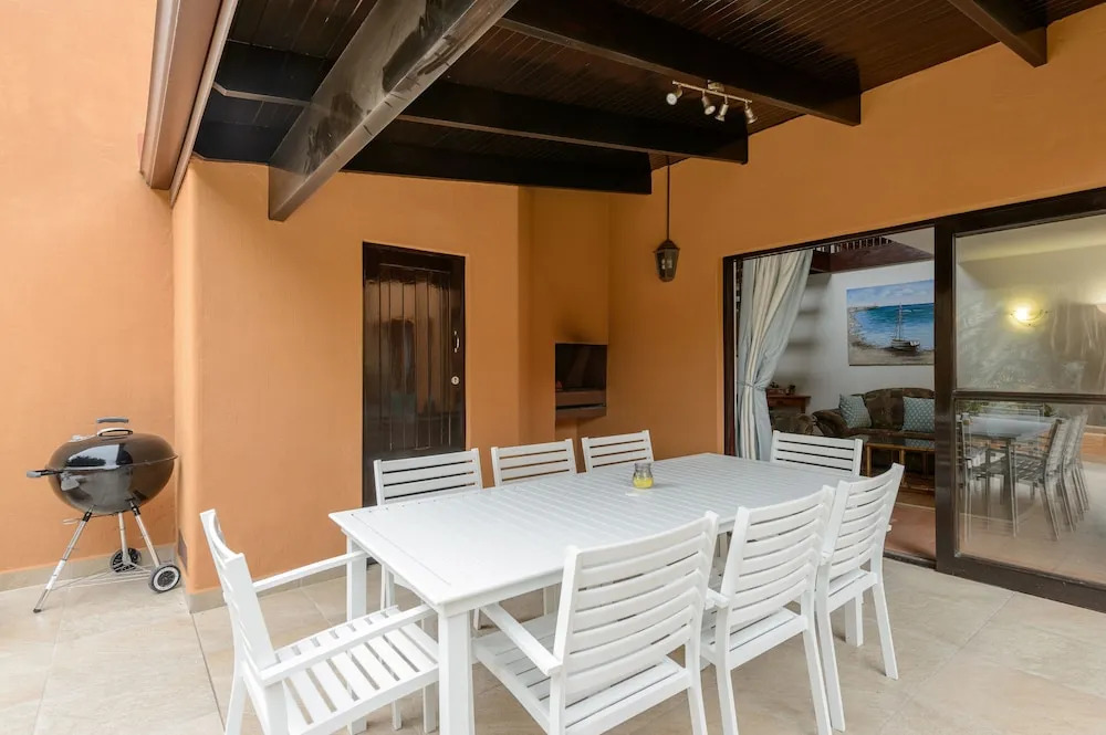 San Lameer Villa Rentals 2814