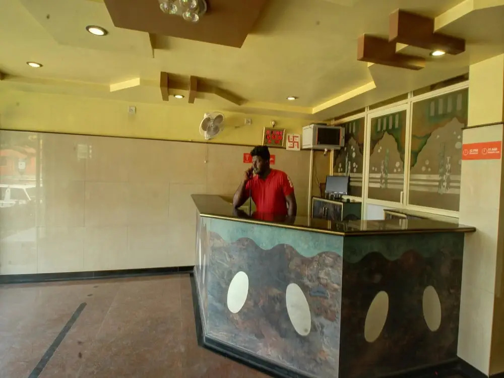 OYO 30673 K R K Residency