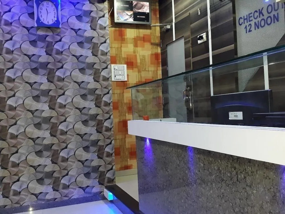 Hotel Relax Residency
