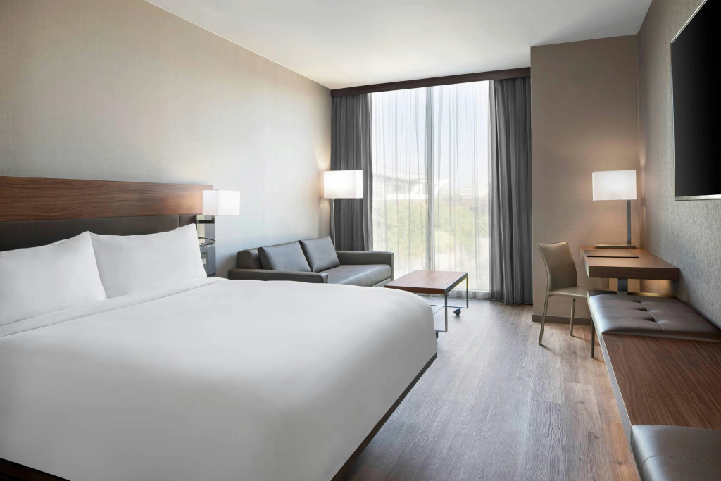AC Hotel by Marriott Pittsburgh Downtown