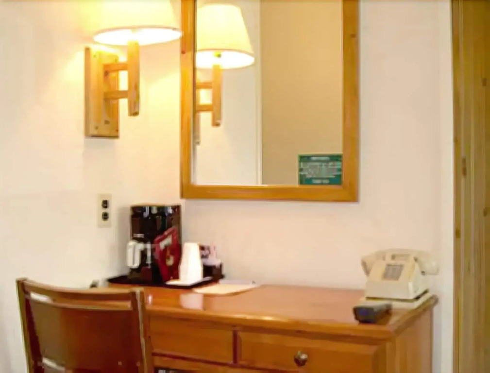 Brundage Inn