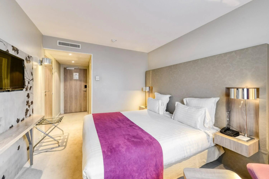 Best Western Plus Paris Velizy