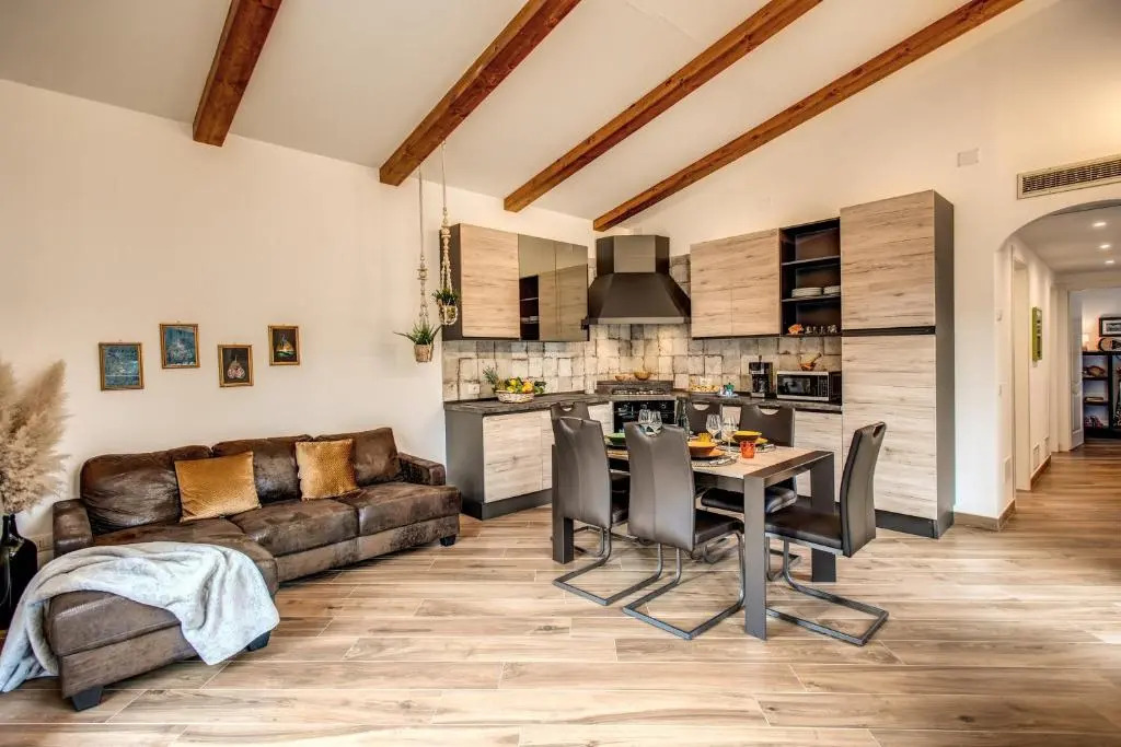 CHEZ MARIE - modern apartment in countryside