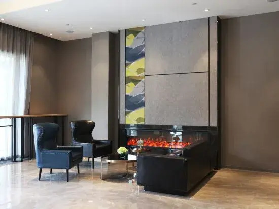 Homeinn Selected Hotel (Linyi Xianggang Road Airport International Convention and Exhibition Center)