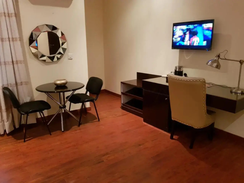 NiCotel Apartments