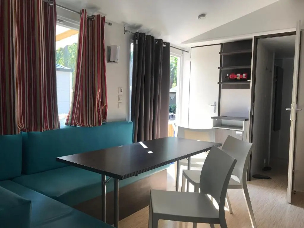 mobil-home 351 6 personnes