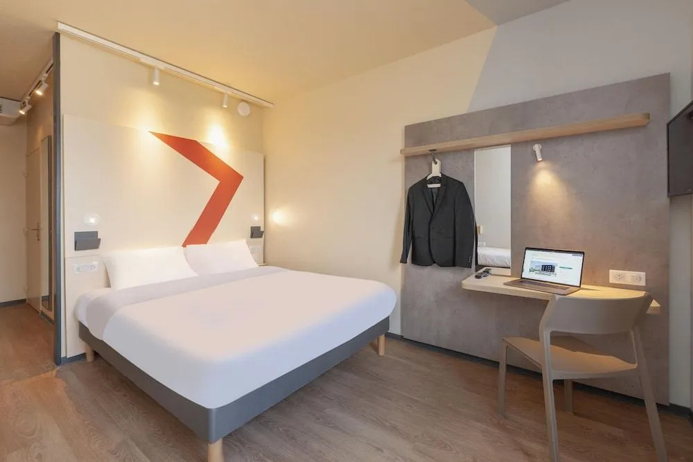 Hotel ibis Mont De Marsan