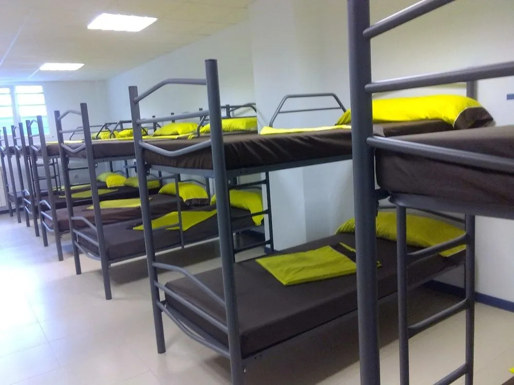 Albergue Mar y Montaña- Hostel
