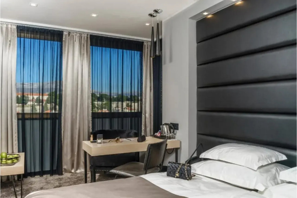 The View Luxury Rooms