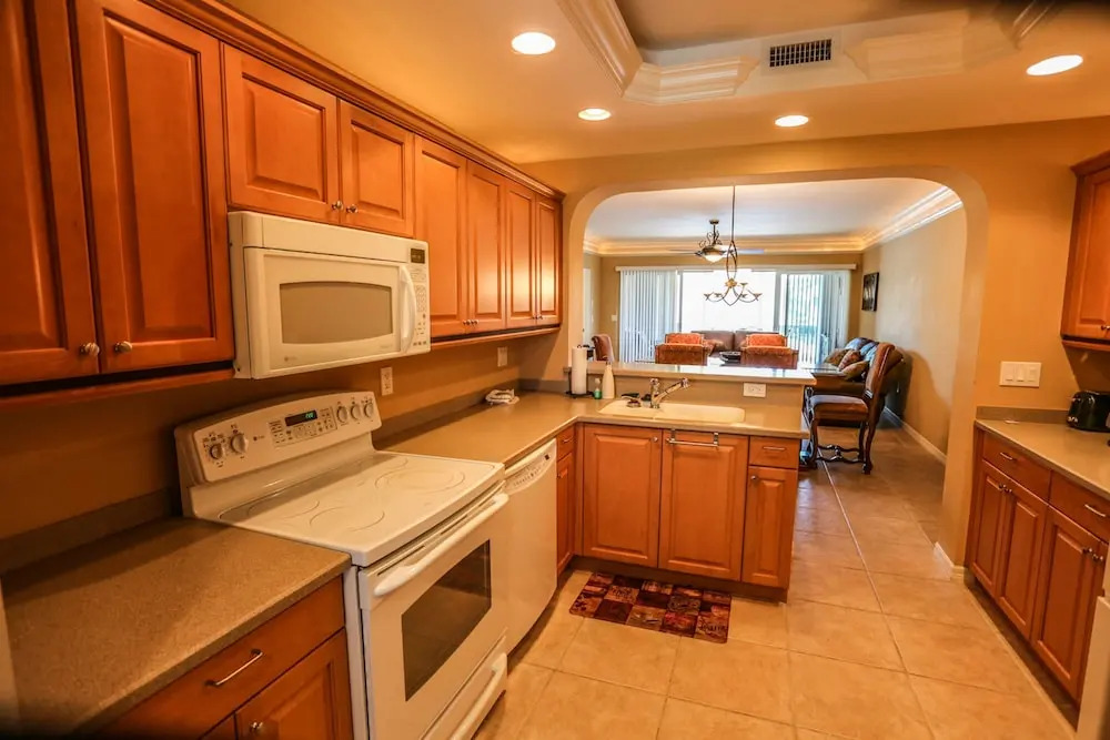 Bella Lago 423 by Distinctive Beach Rentals