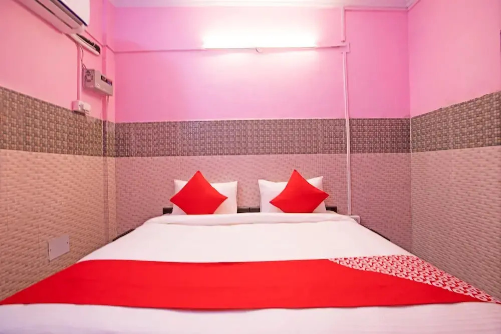 Shree G Palace by OYO Rooms