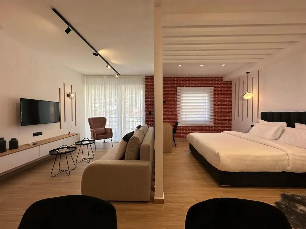 Centro Urban Suites