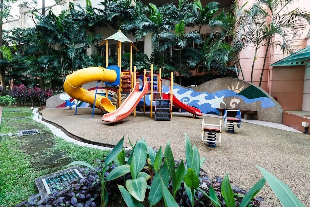 Quiet & Peaceful 2BR in Mont Kiara