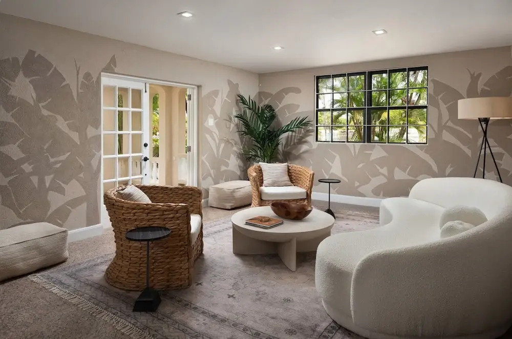 Luxe Retreat With Private Pool - The June 4 Bedroom Villa