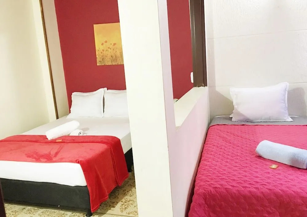 Buntes House-Casa Hotel Laureles-Estadio