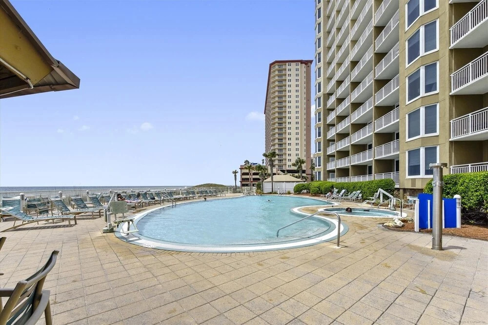 Emerald Beach 1830 - 2 Bedroom/2 Bath+Bunks 2 Condo by RedAwning
