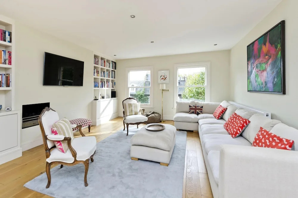 Spacious 3-bedroom Apartment in Earls Court