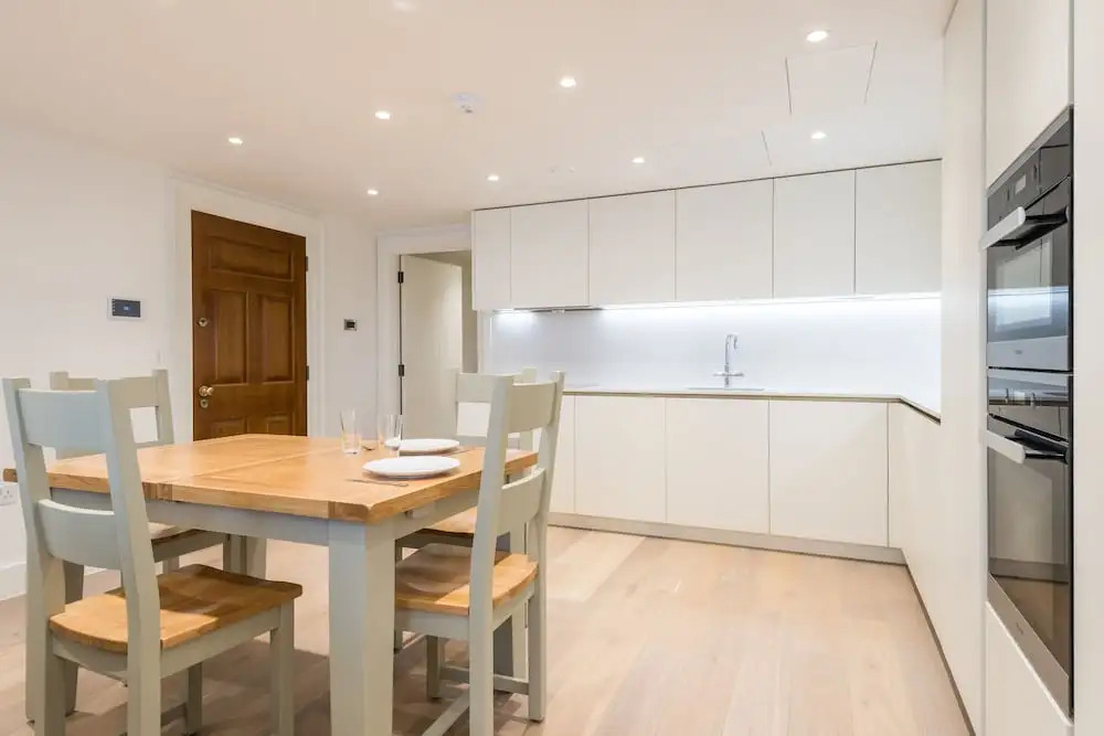 Luxurious Apartment by Richmond Park