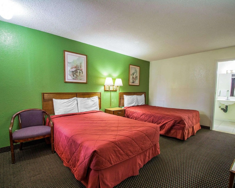 Rodeway Inn Fort Pierce I-95