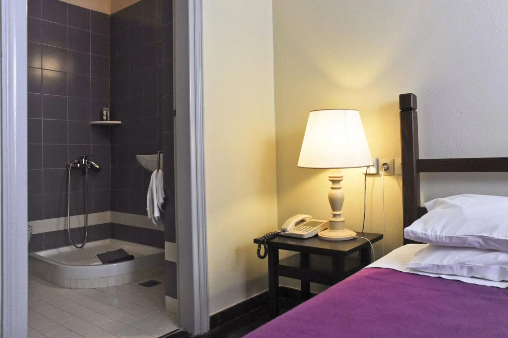 Doma Hotel