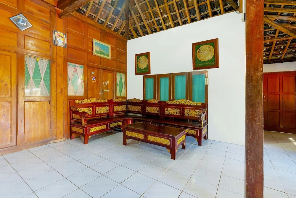 OYO Homes 91154 Desa Wisata Wayang Manyaran Wonogiri