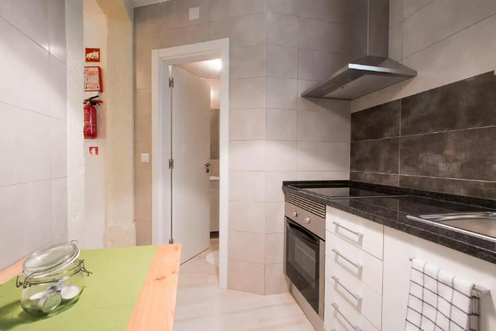 Trendy Alcantara Apartment