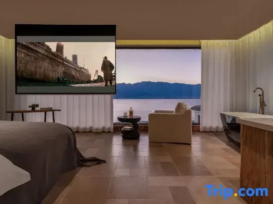 Wood Forest Designer Villa Seaview Courtyard Vacation Boutique Stay (Dali Erhai)