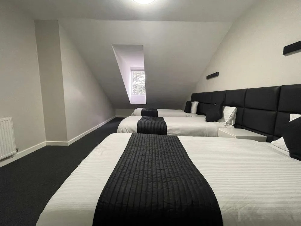 Mays Apartments