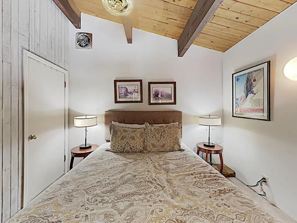 Timberline Condominium Studio Loft Premier Unit 316