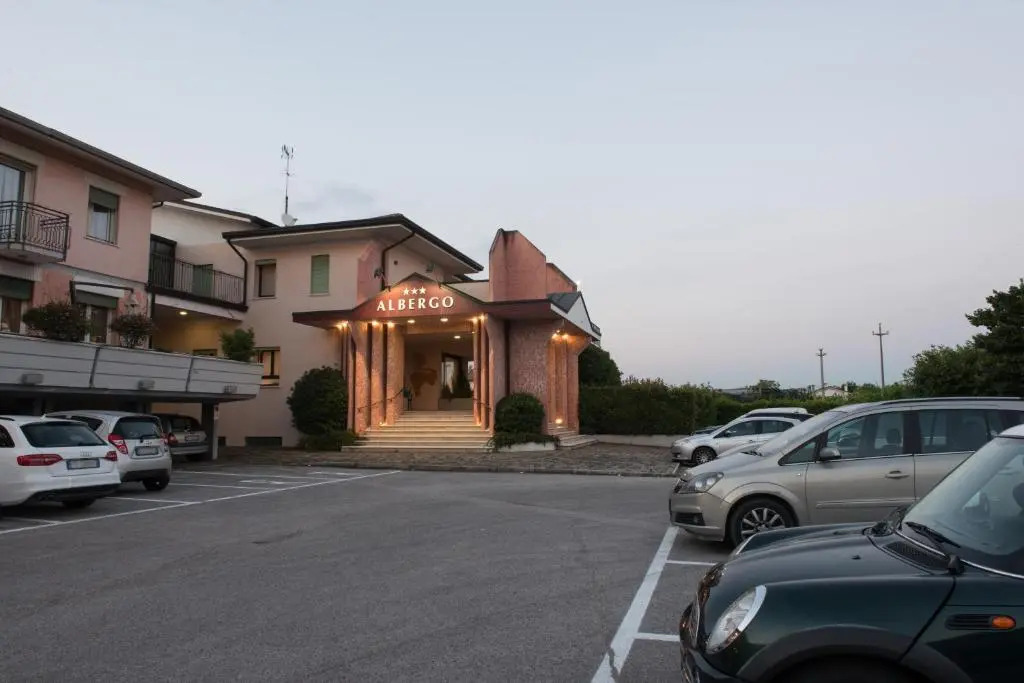 Albergo Grappolo Doro