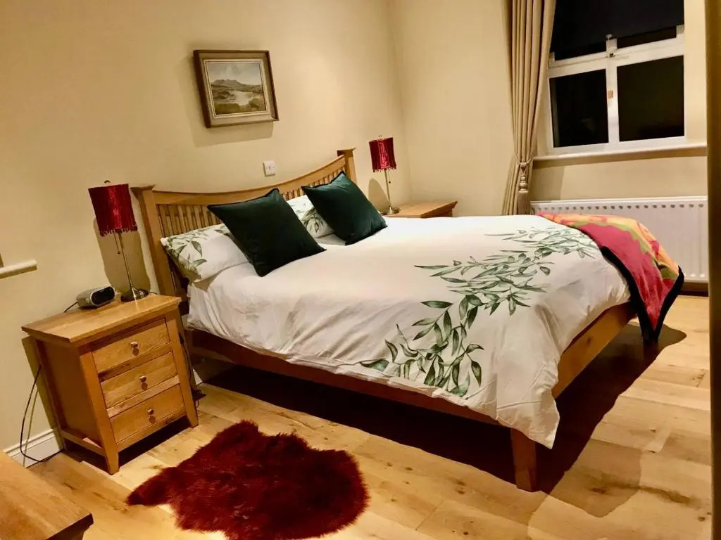 Red Deer Cottage near Connemara National Park in Letterfrack