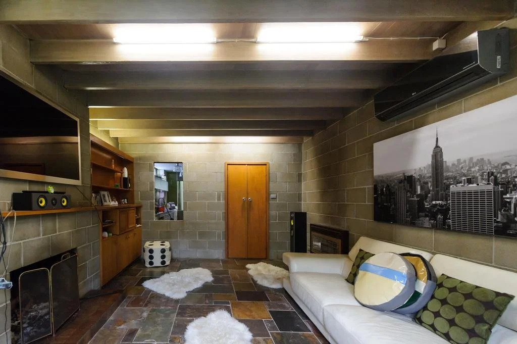 Retro House