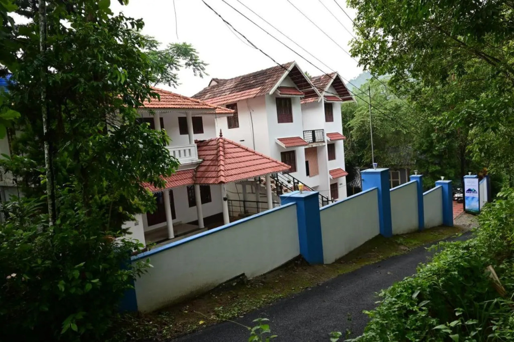 Robin Hills Resort