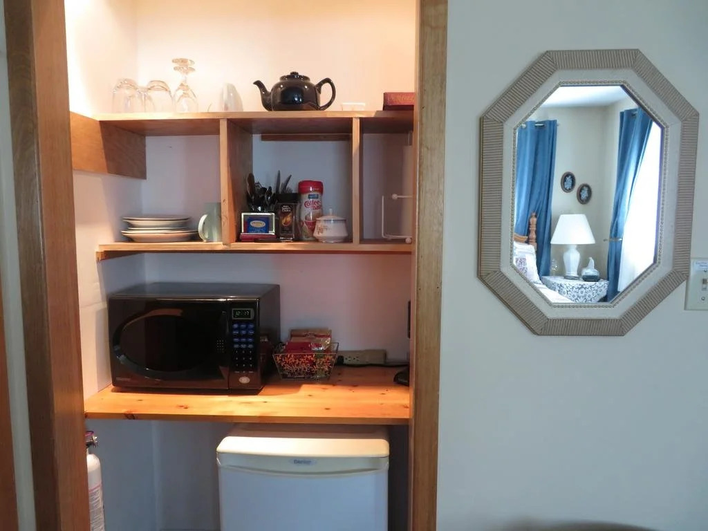 Country Cozy Bed and Breakfast