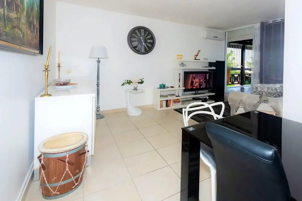 Apartment With 2 Bedrooms in Pointe-à-pitre, With Wonderful sea View, Furnished Terrace and Wifi