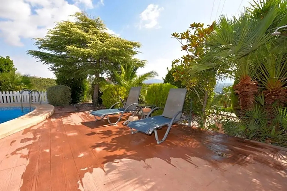 Torreta Of Gormaig, House with swimming pool