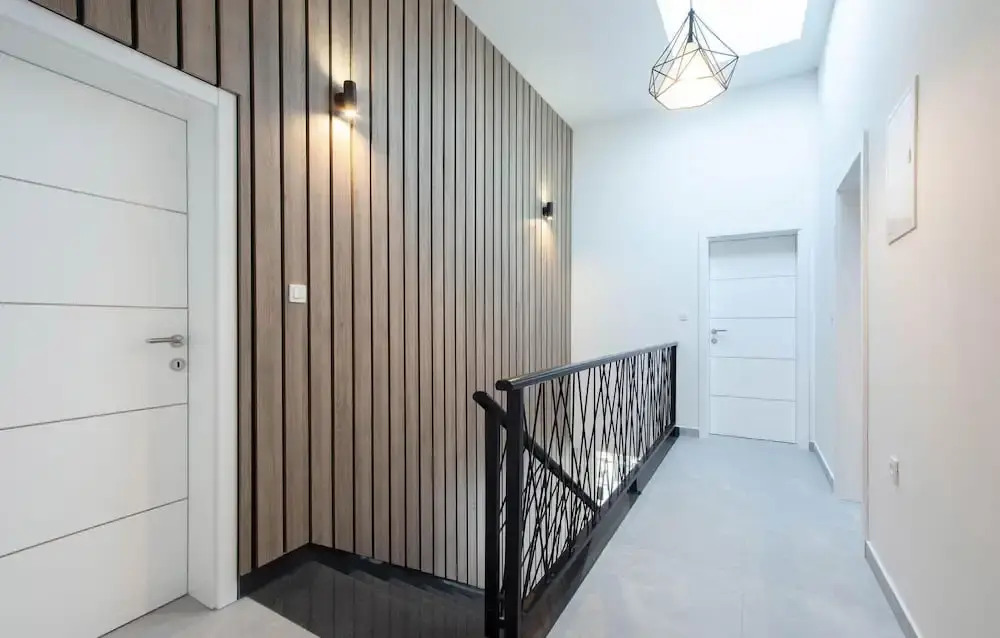 Amazing Home In Kucine