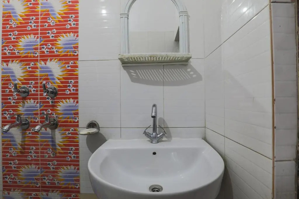 Hotel Sweet Home DX I Nearby New Delhi Railway Station