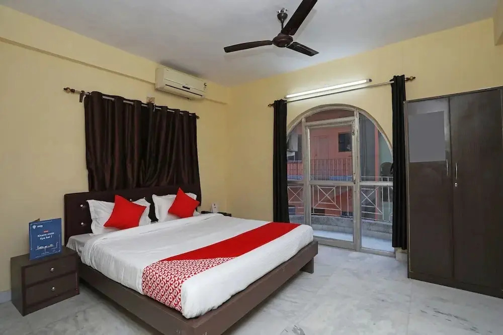 Sterling Inn By OYO Rooms